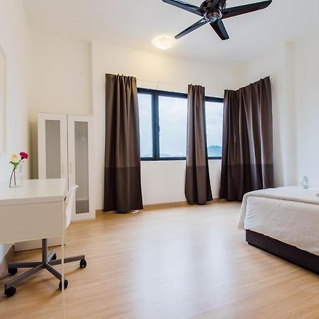 Cozy Homestay With Wifi @Encorp Strand Mall @Alpha Ivf Petaling Jaya Ngoại thất bức ảnh