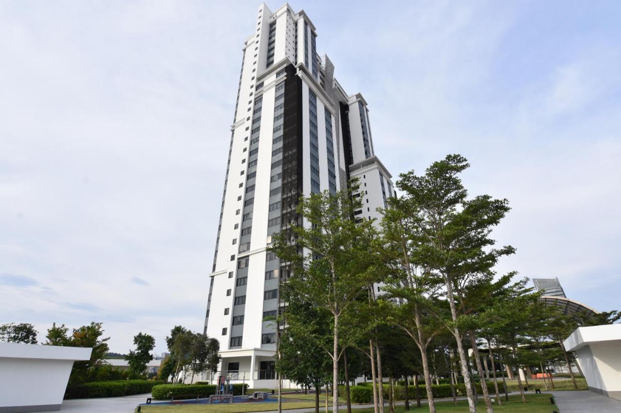Cozy Homestay With Wifi @Encorp Strand Mall @Alpha Ivf Petaling Jaya Ngoại thất bức ảnh
