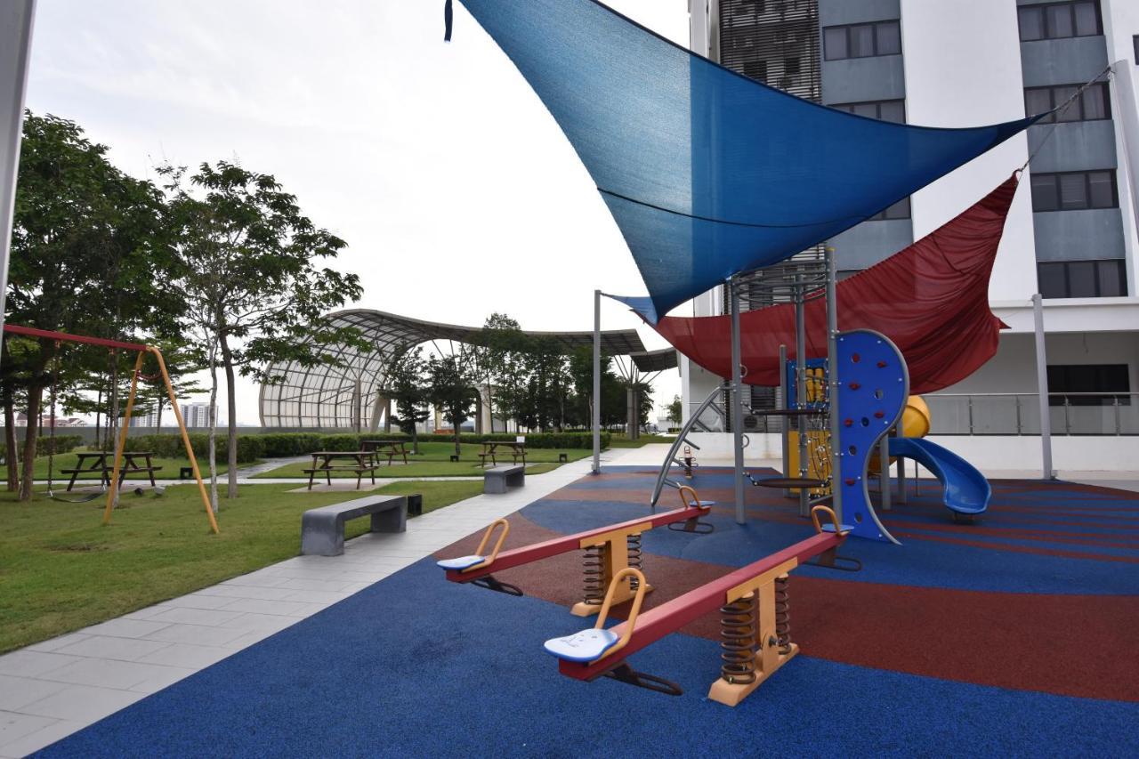 Cozy Homestay With Wifi @Encorp Strand Mall @Alpha Ivf Petaling Jaya Ngoại thất bức ảnh